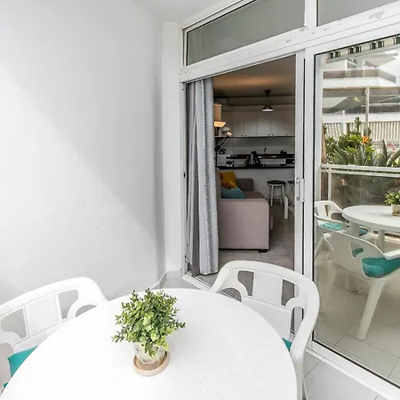 Apartment Charming Breeze Escape & Terrace