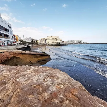 Apartment Charming Breeze Escape & Terrace *
